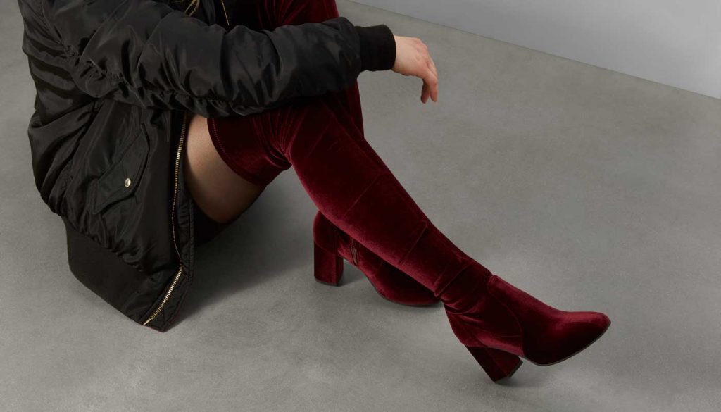 chelsea boots little burgundy